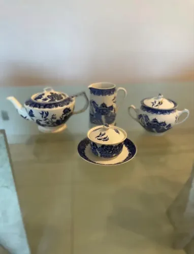 Jogo de Chá Antigo - Porcelana Blue Willow (Cenas Clássicas)