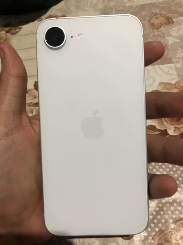 IPHONE 16E