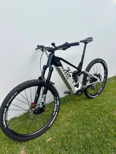 Sense exalt apenas 700km