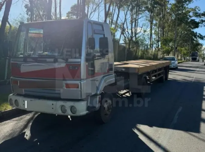 BELO HORIZONTE/MG CONJUNTO FORD CARGO 816 RODOMOURA - CAVALO TRATOR COM A PRANCHA 02 EIXOS