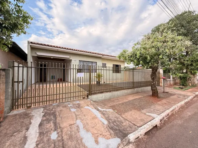 Casa à venda em Floresta, Jardim Cidade Alta, com 3 quartos, com 181.64 m²