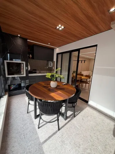 APARTAMENTO À VENDA NO MARAVISTA HOMME BEACH PORTEIRA FECHADA