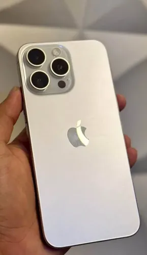 Vendo Iphone 15 pro max 256 GB