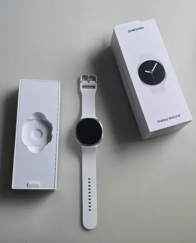 Galaxy Watch 8 44mm BT Prata 12 meses de garantia Samsung
