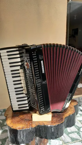Acordeon todeschini super 6