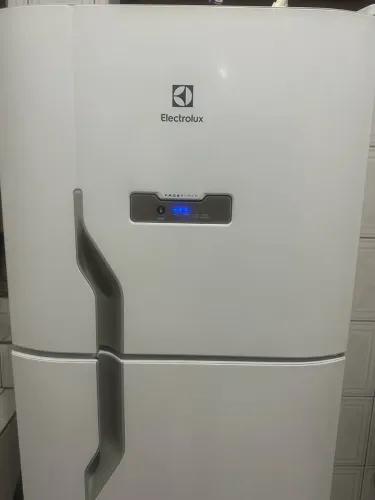 REFRIGERADOR ELECTROLUX 1.600,00