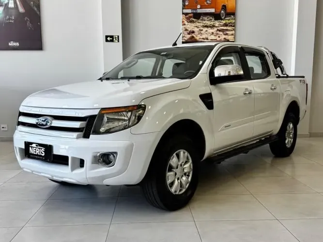 Ford Ranger XLS 2.5 16V 4X2 CD Flex 2014