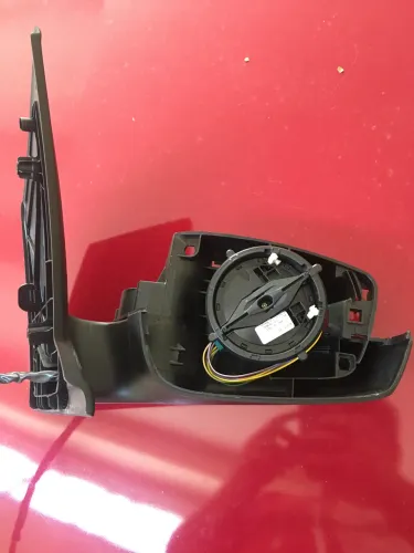 Retrovisor original VW Fox 2015 em diante só a carcaça 
