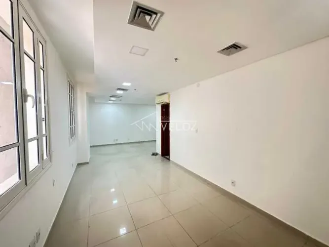 Sala - / Comercial / Catete