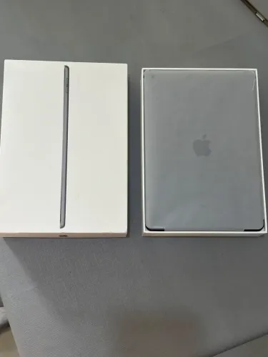 iPad Apple 9th Geração 10,2'' Wi-fi 64gb Cinza Espacial