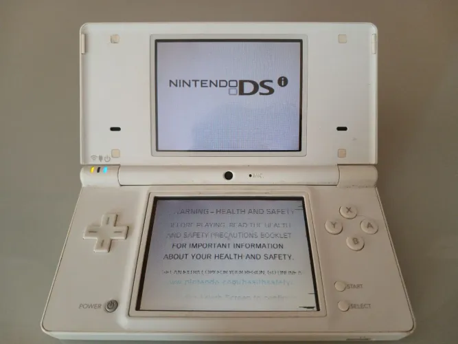 Nintendo DSi branco