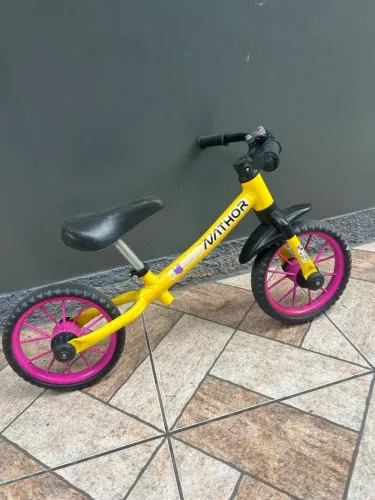 Bicicleta de equilíbrio