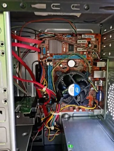 PC Gamer/Computador para Aproveitar Peças - R$ 800