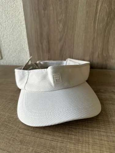 Fila viseira Fila Original branca linda charmosa imponente impecável Campinas Cambuí
