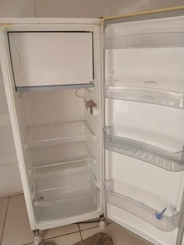 Geladeira usada