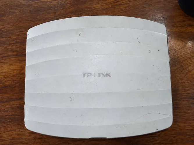 Acess Point (Repetidor) TP-LINK EAP320 AC1200 USADO