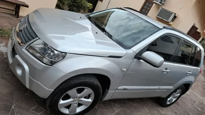 Suzuki Grand Vitara 2.0 16V 4x2/4x4 5P Aut. 2010