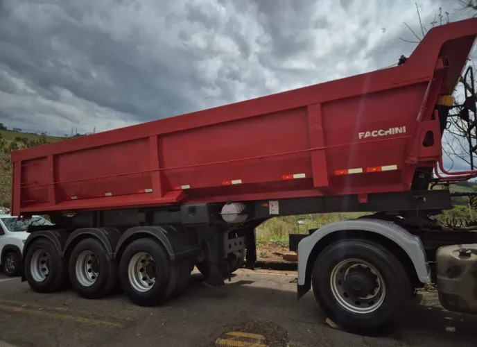 CARRETA FACHINNI 2020 COM PNEUS