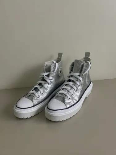 All Star Converse Prata