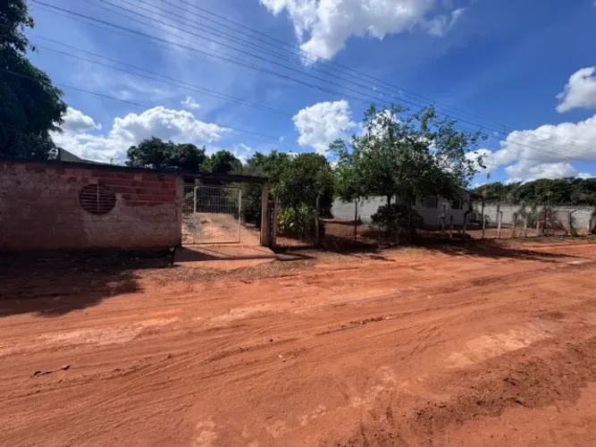 Chácara à Venda em Águas Lindas Quedas do Descoberto