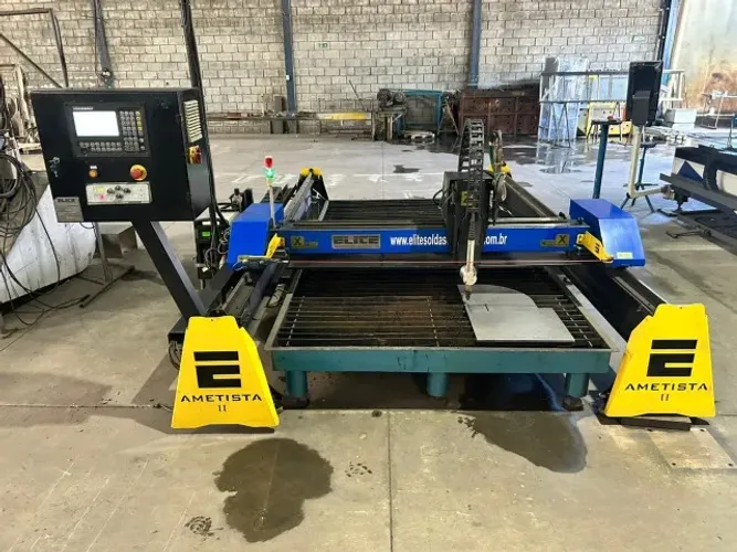 Mesa de Corte CNC Elite Ametista II com Tocha Plasma Hypertherm 105