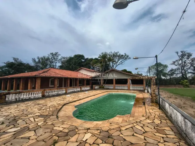 Chácara com 4 dormitórios para alugar, 3000 m² por R$ 5.000,00/mês - Parque dos Pinheiros