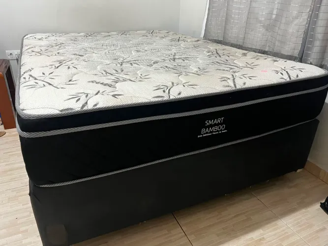 Cama box