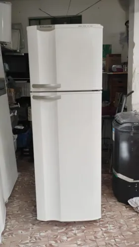 Geladeira Electrolux Frezzer
