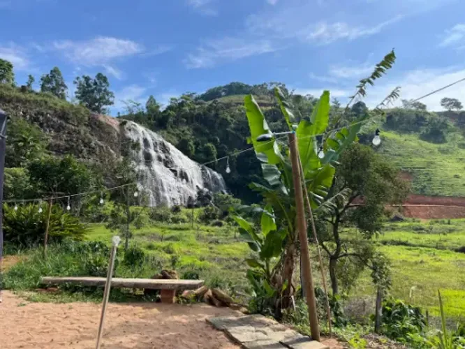 Vendo propriedade Casa da Cachoeira -Cachoeira da Surpresa Faria Lemos