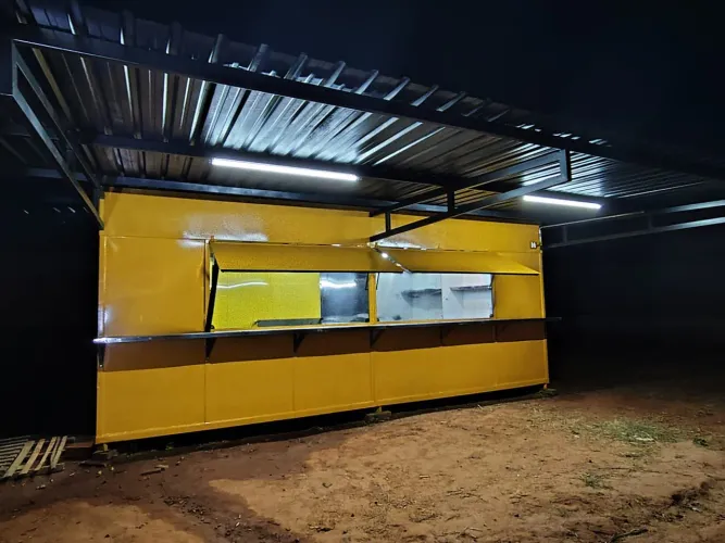 TRAILER CONTÊINER 