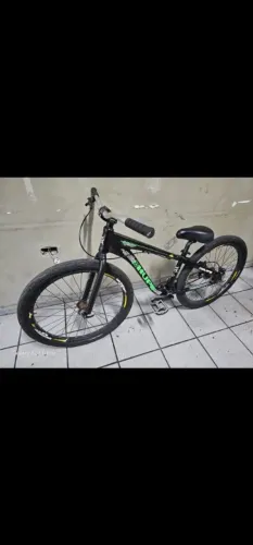 Naja em pecas leia