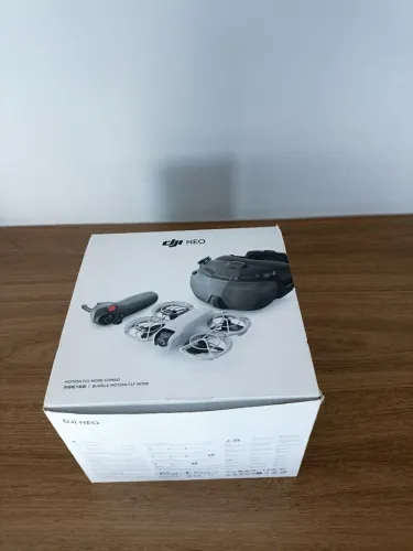 DJI Neo