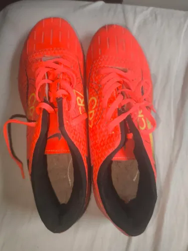 Chuteira Nike Cr7 laranja 