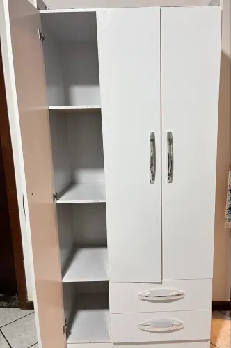 Guarda roupa 3 portas