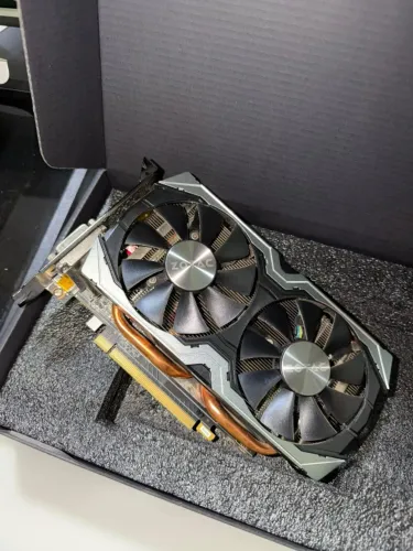 Placa de Vídeo Zotac NVIDIA GeForce GTX 1060 6GB Usada