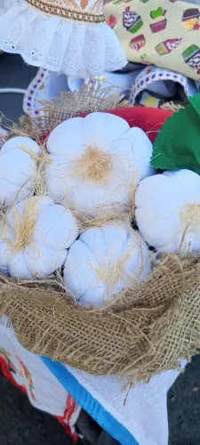 Peso de porta de alho com pimenta