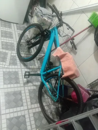 Duas bicicletas aro 26 e aro 29 500,00 a 600,00
