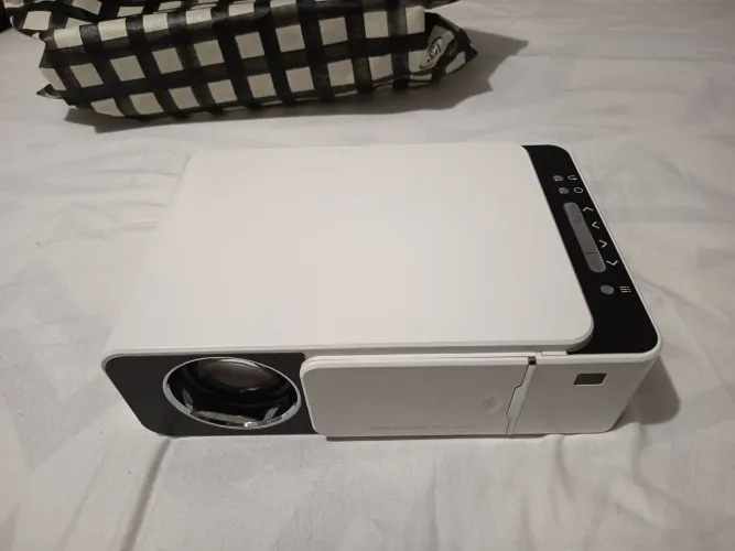 Mini projetor