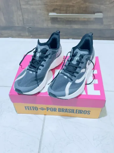 Tênis Olympikus corre 4 chumbo 