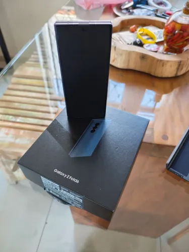 Galaxy Zfold 6 Na garantia Samsung