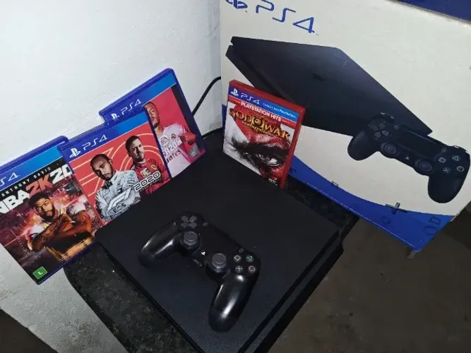 PlayStation 4 Slim 1 TB + 1 Controle + 4 Jogos
