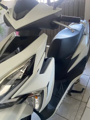 Vendo moto Elite 125/ 2019