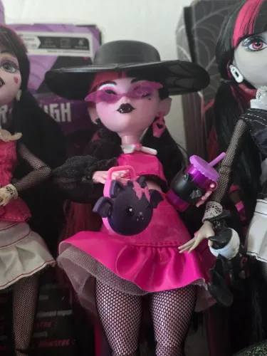 Draculaura Core Refresh G3 Monster High Completa