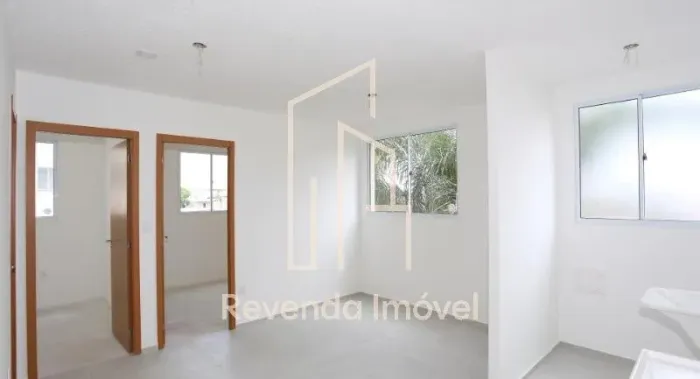 Apartamento à venda em São Paulo-SP, Jardim Fanganiello: 2 quartos, 1 banheiro, 33m² de ár