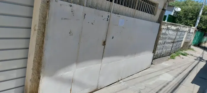 Portão ferro