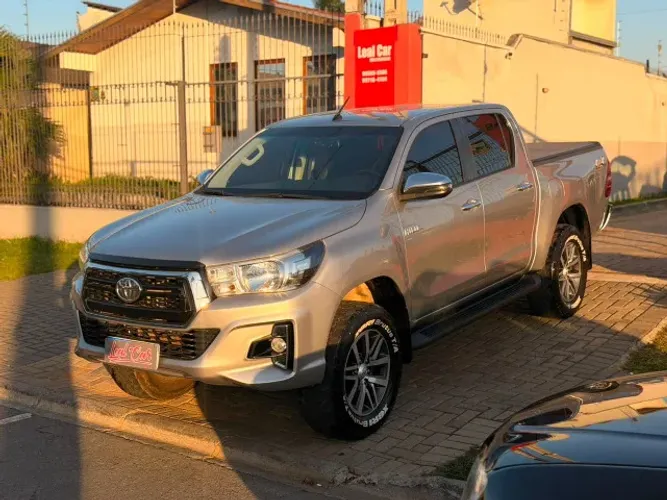 Toyota Hilux CD SRV 4X4 2.8 TDI Diesel Aut. 2019
