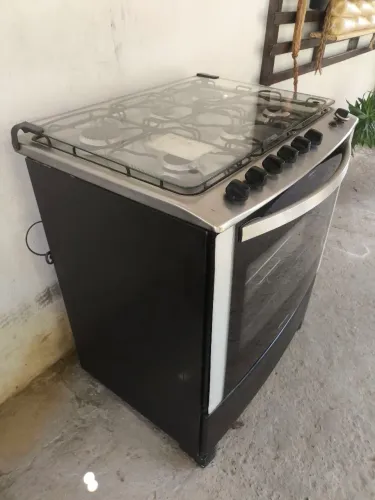 Fogão de 5 bocas