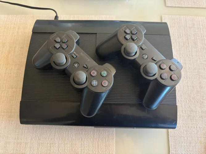 PlayStation 3 Desbloqueado +1.000 jogos