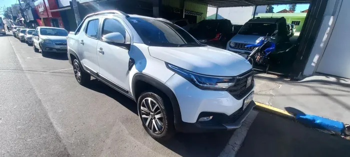 Fiat Strada Volcano 1.3 Flex 8V CD 2021