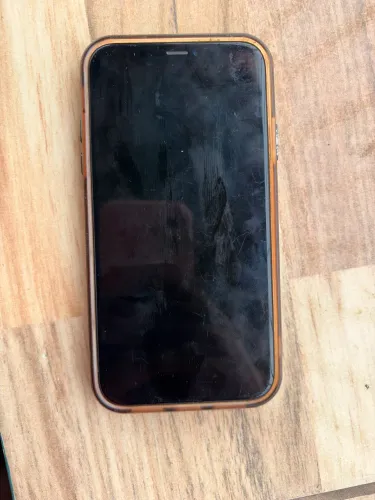 iPhone XR para retirada de peças (câmera)